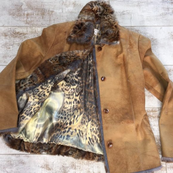 PRICE IS FIRM! Gorgeous Cache Genuine Leather Jacket - Picture 3 of 12
